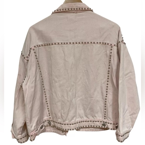 Light Pink Studded Denim Jacket - Picture 4 of 7